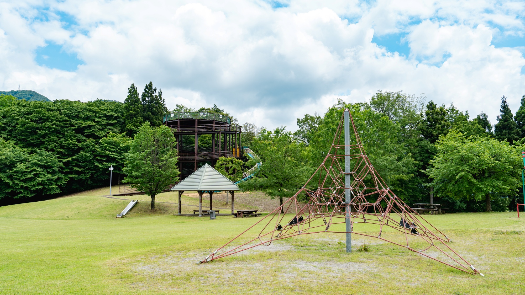 *【体験型遊具】子どもも大人も夢中になれるアクティビティエリア