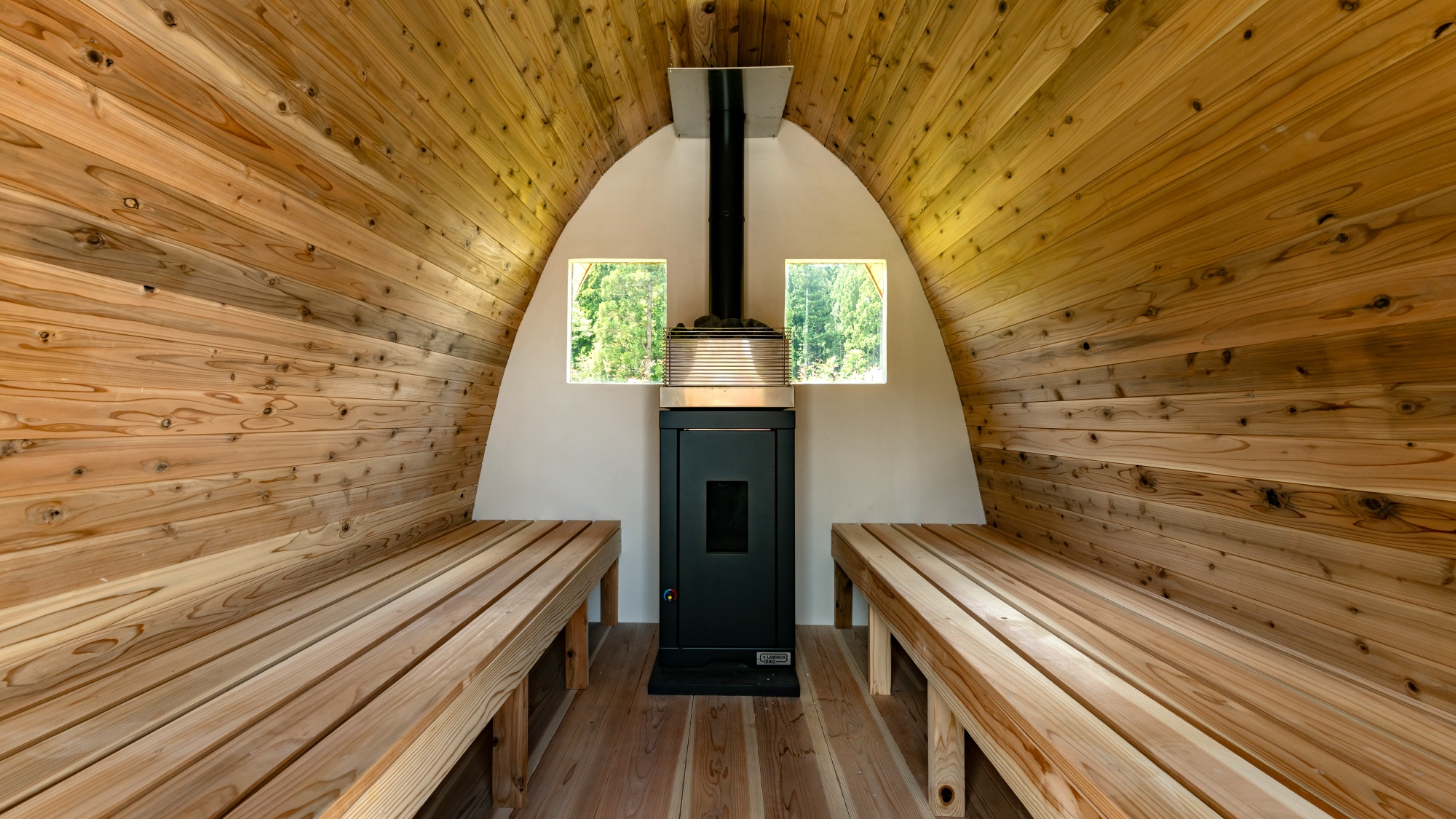 *【グランピング】形の異なるプライベートサウナ完備