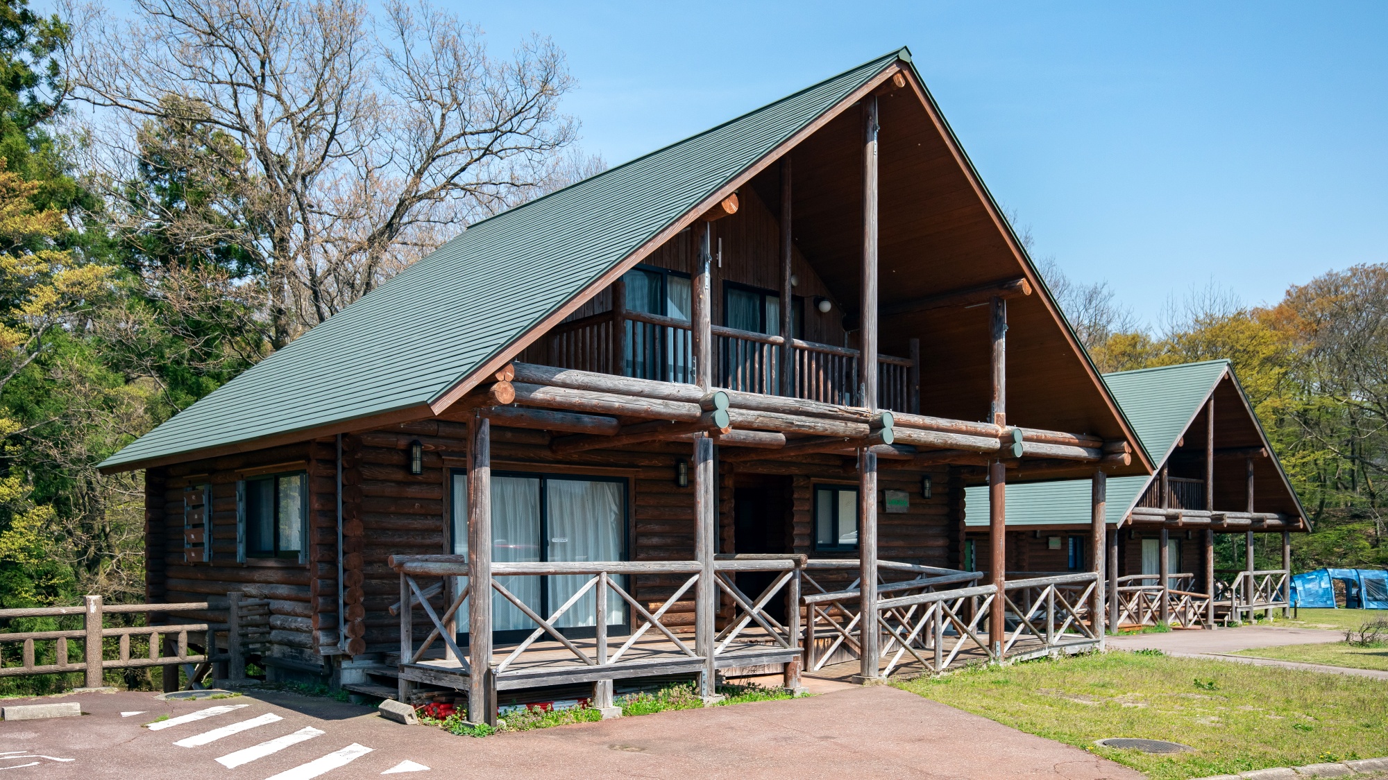 *【ログハウス】木のぬくもりを感じられる8名用ログハウス