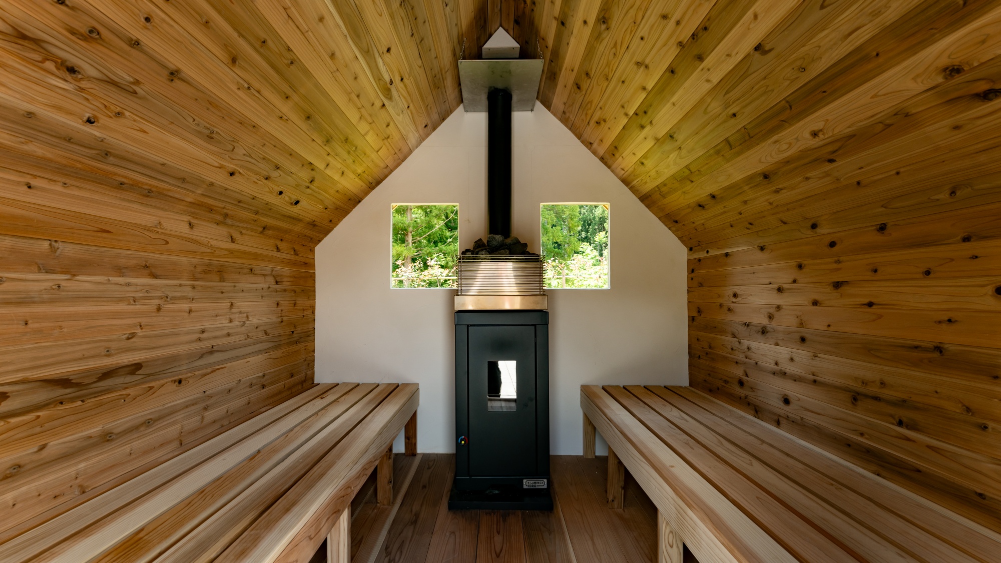 *【グランピング】形の異なるプライベートサウナ完備