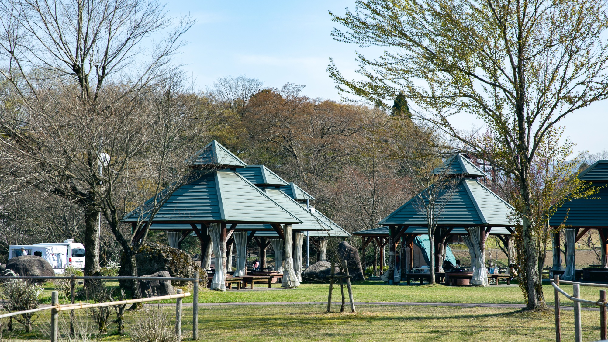 *【バーベキュー棟】水辺に広い空！静かで自然の豊かな空間でバーベキューを♪