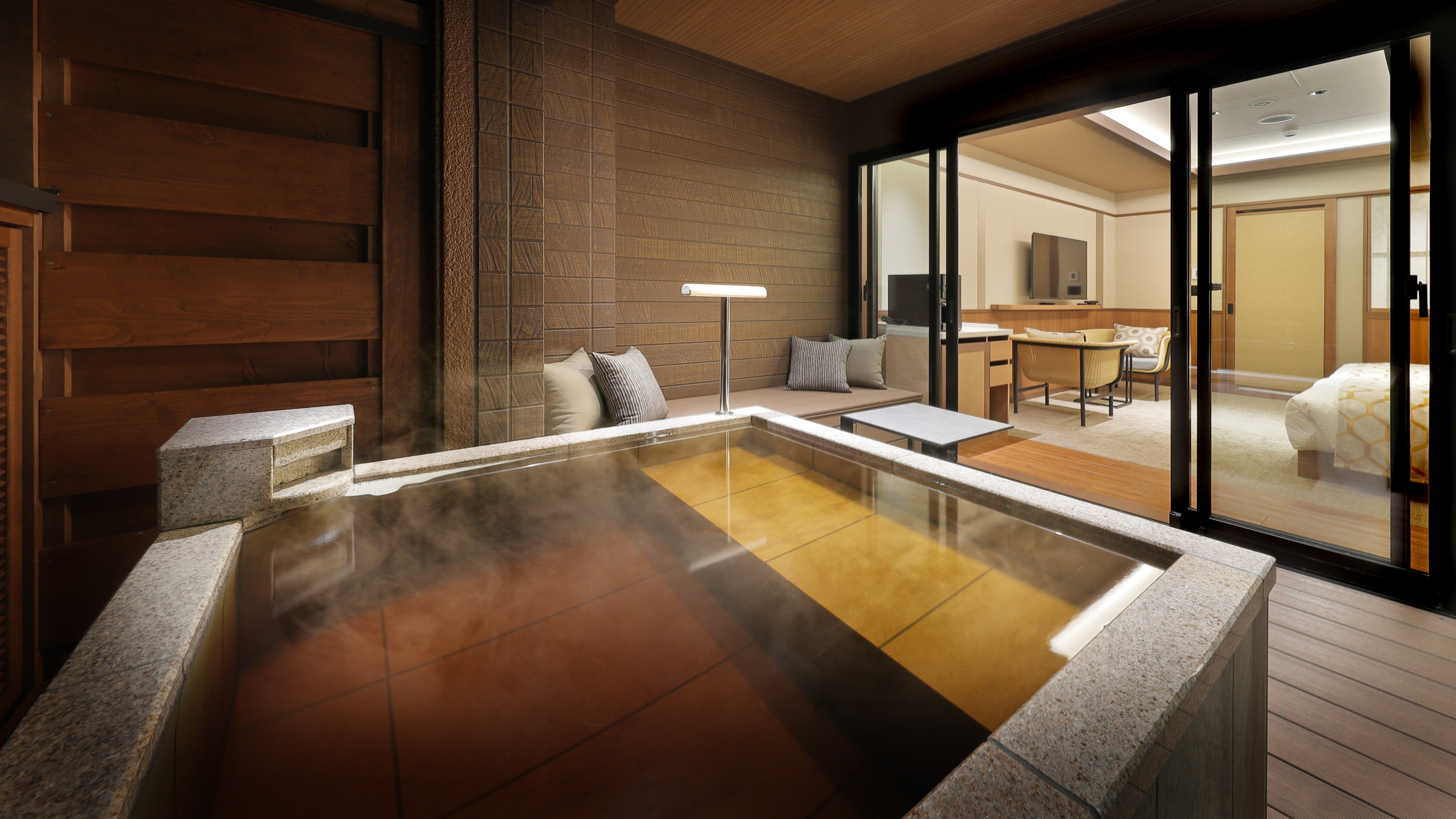 温泉露天風呂付き 和モダン