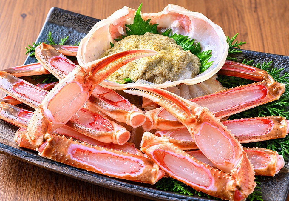 小天橋名物『贅沢！活ガニ』フルコースを『部屋食』で