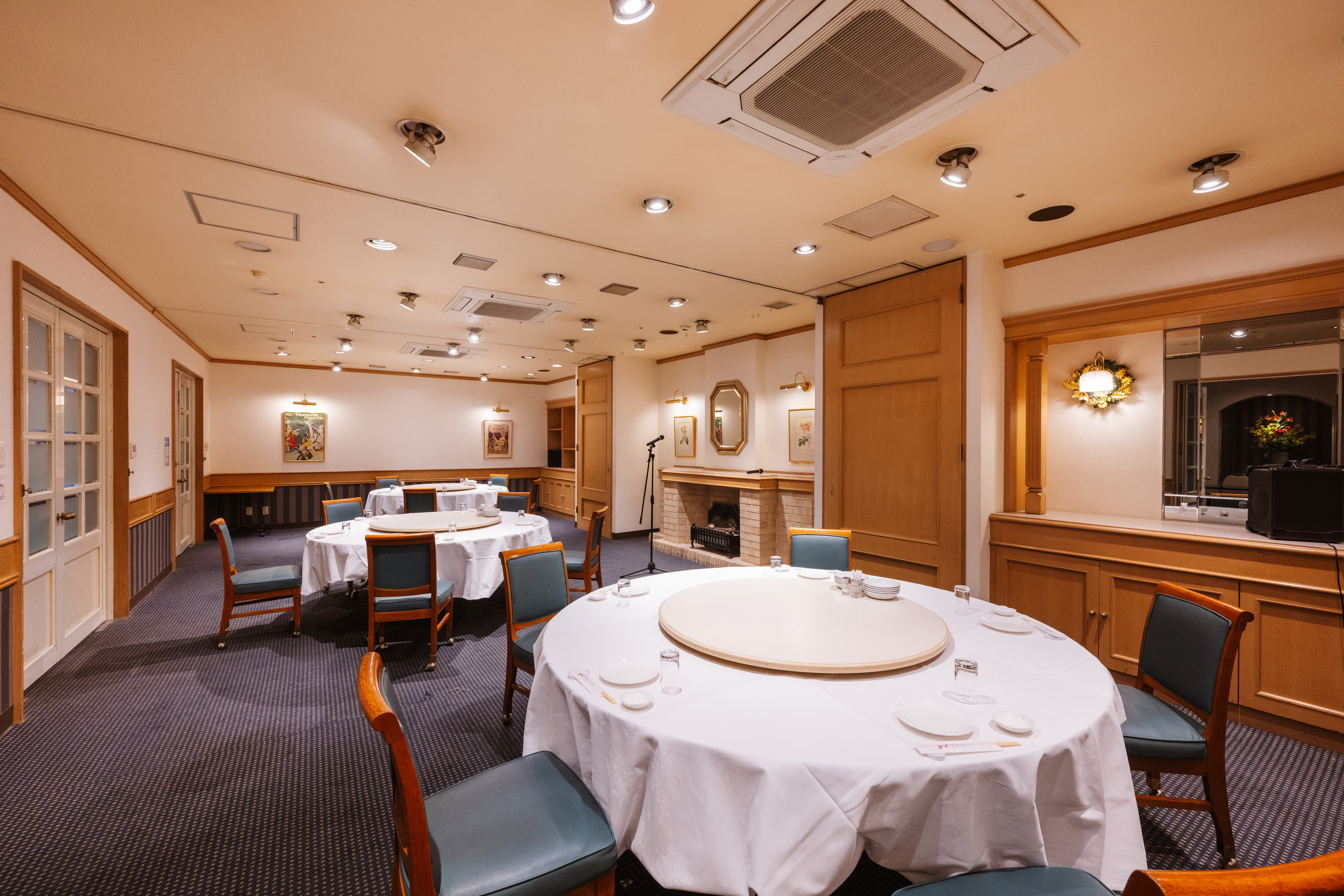 ご家族やご友人での宴会にご利用ください