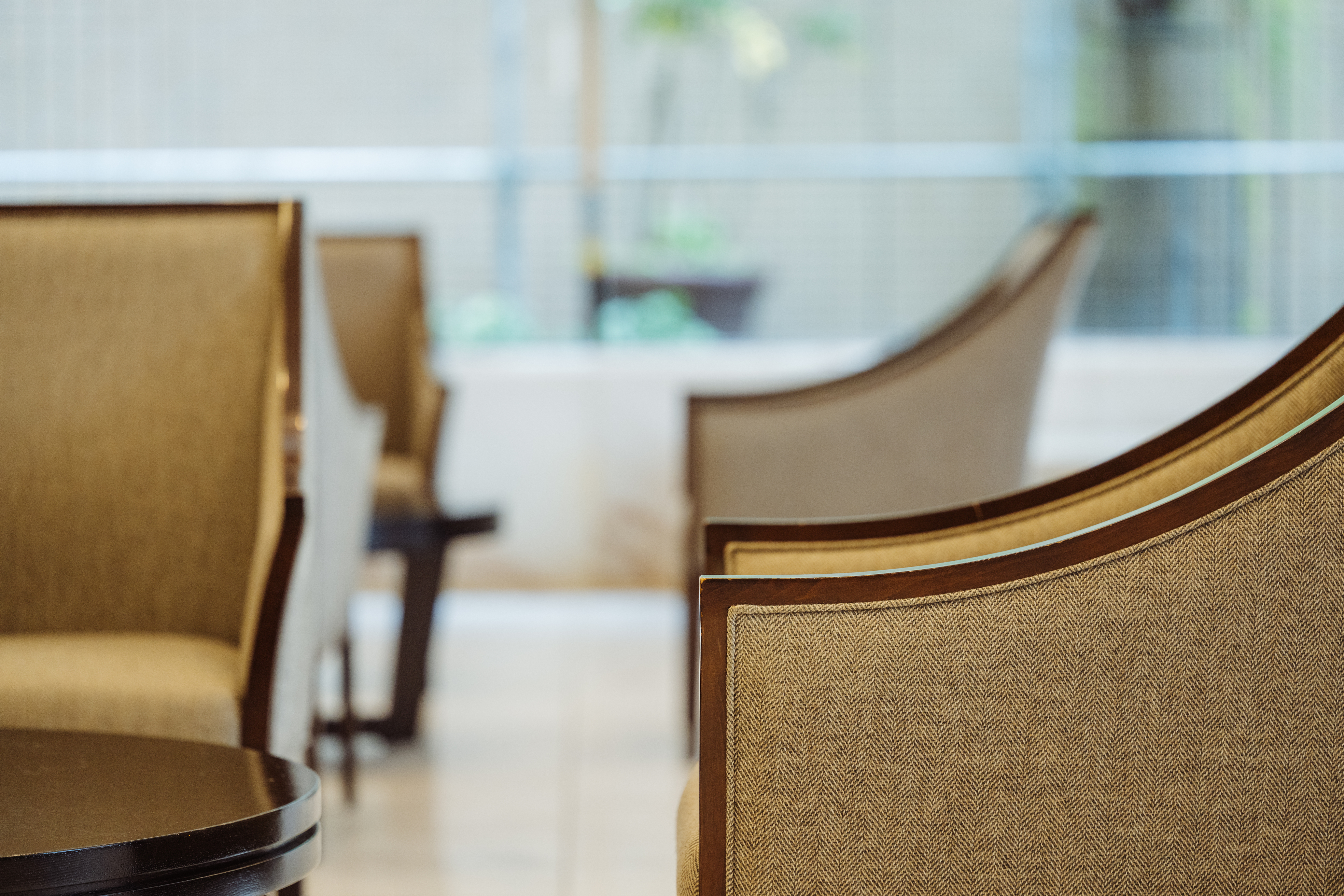 広々と開放的なロビー