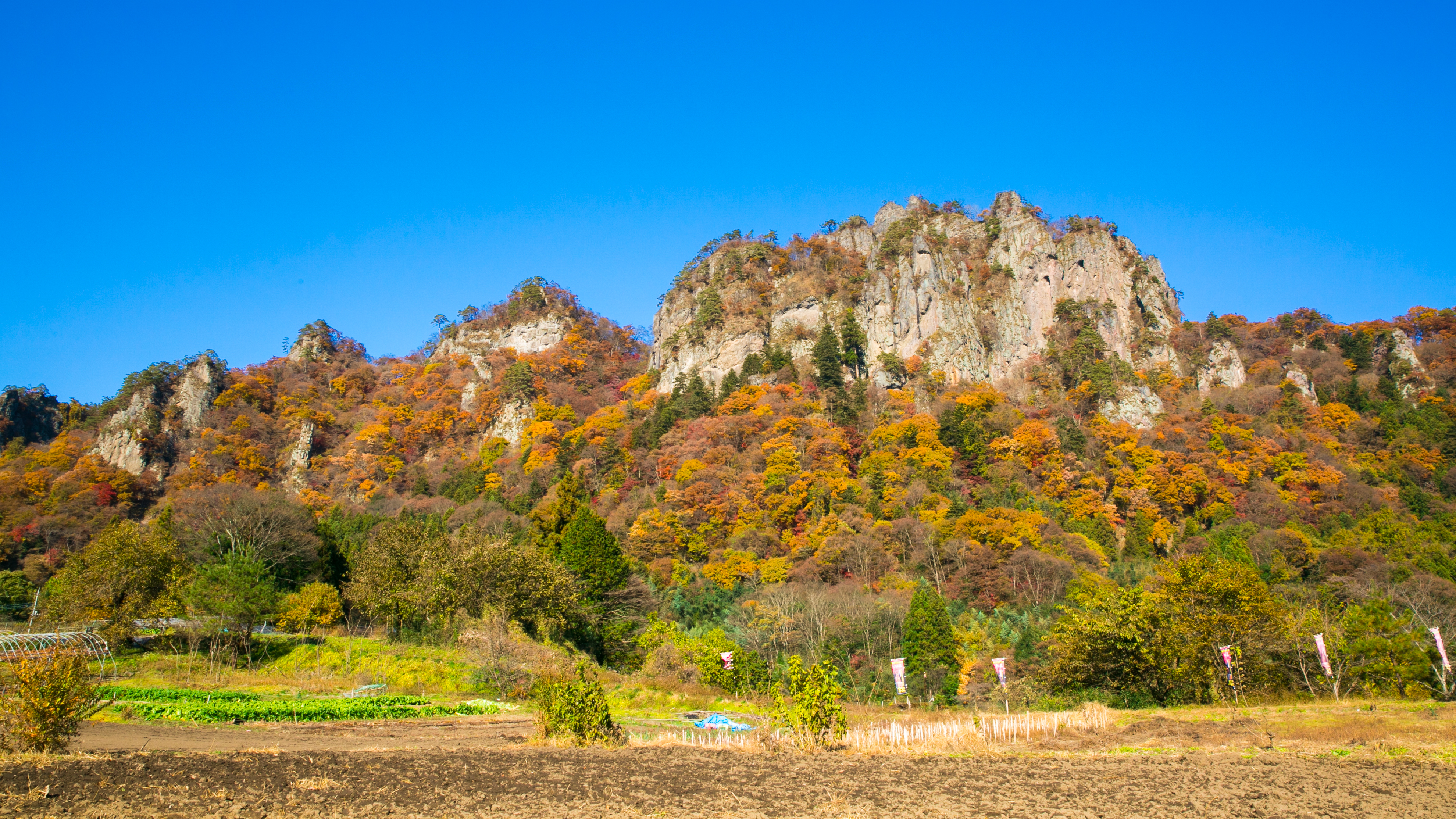 岩櫃山  