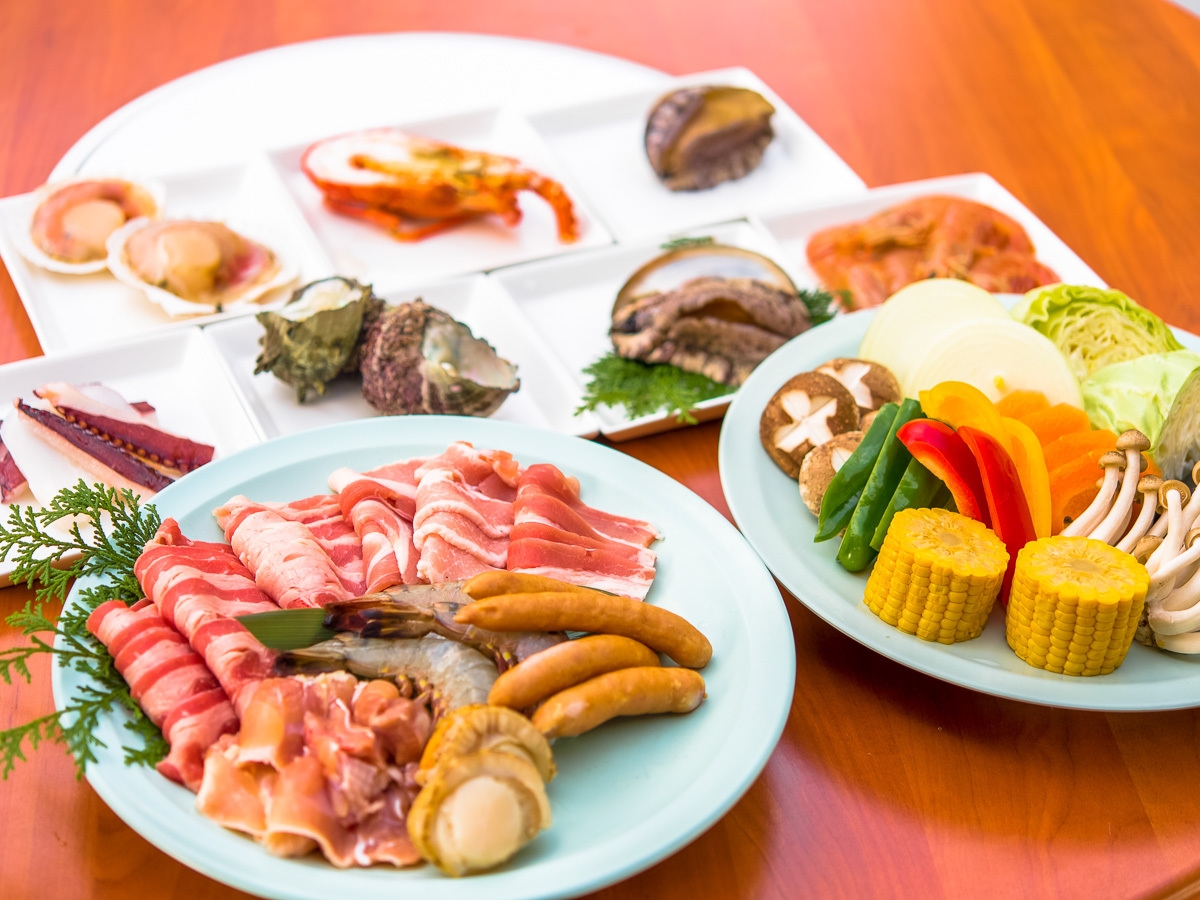 【夏季限定】清流を見下ろす絶景BBQプラン♪ 　【夕食BBQ＋朝食ビュッフェ付き】