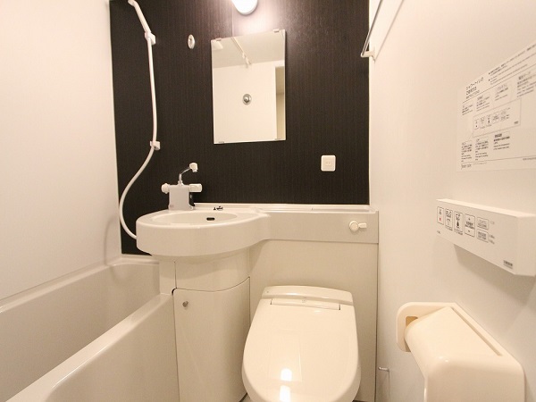 Single: Unit bath A spacious unit bath is used ♪ Equipped with a warm water washing toilet seat! Adopt botanical amenities ♪