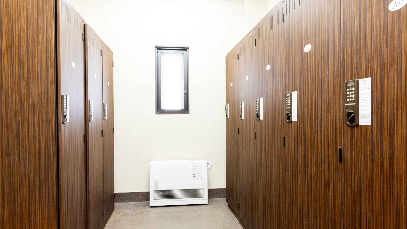 【館内｜スキー乾燥室】