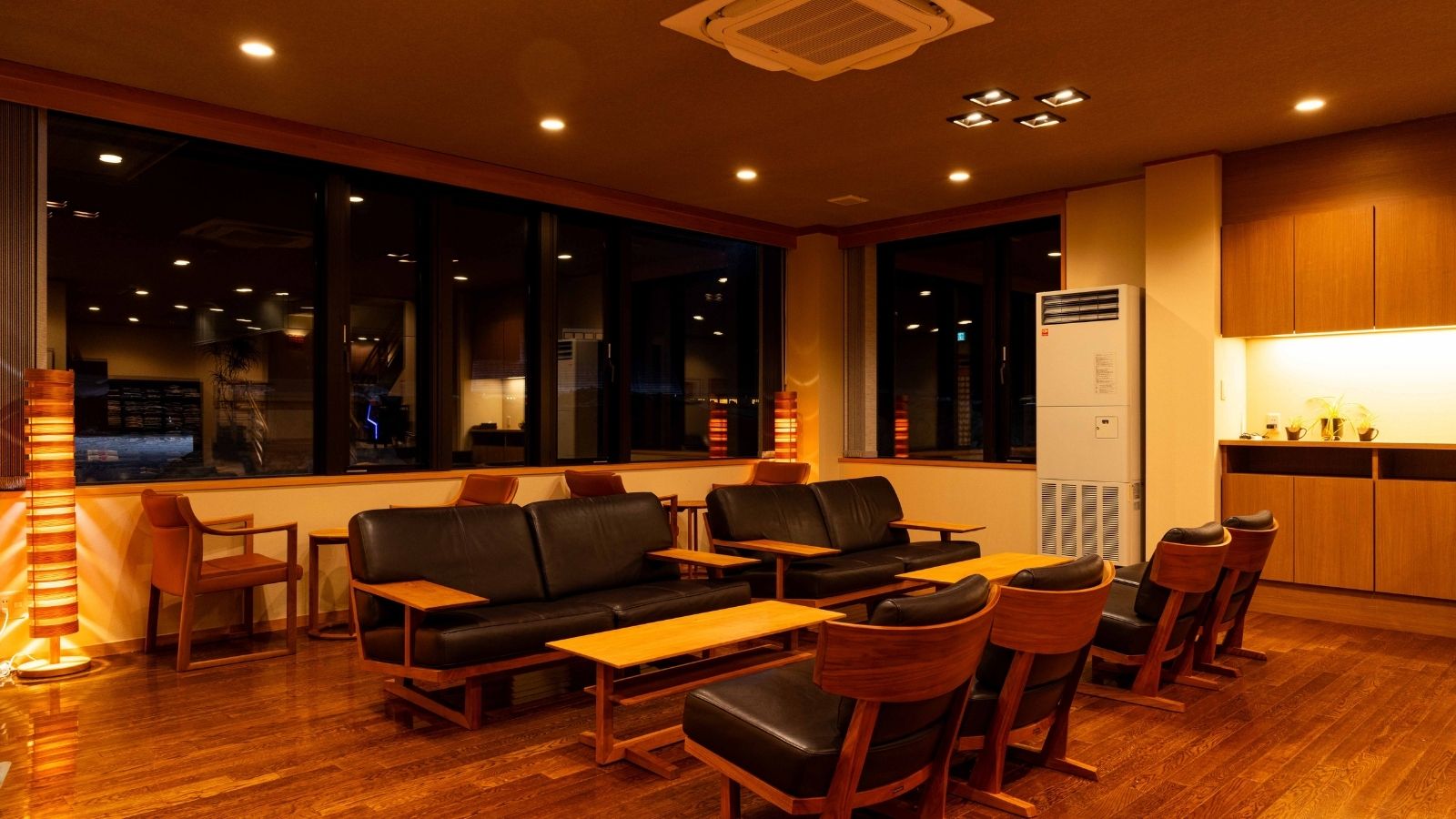 【館内｜ロビー】