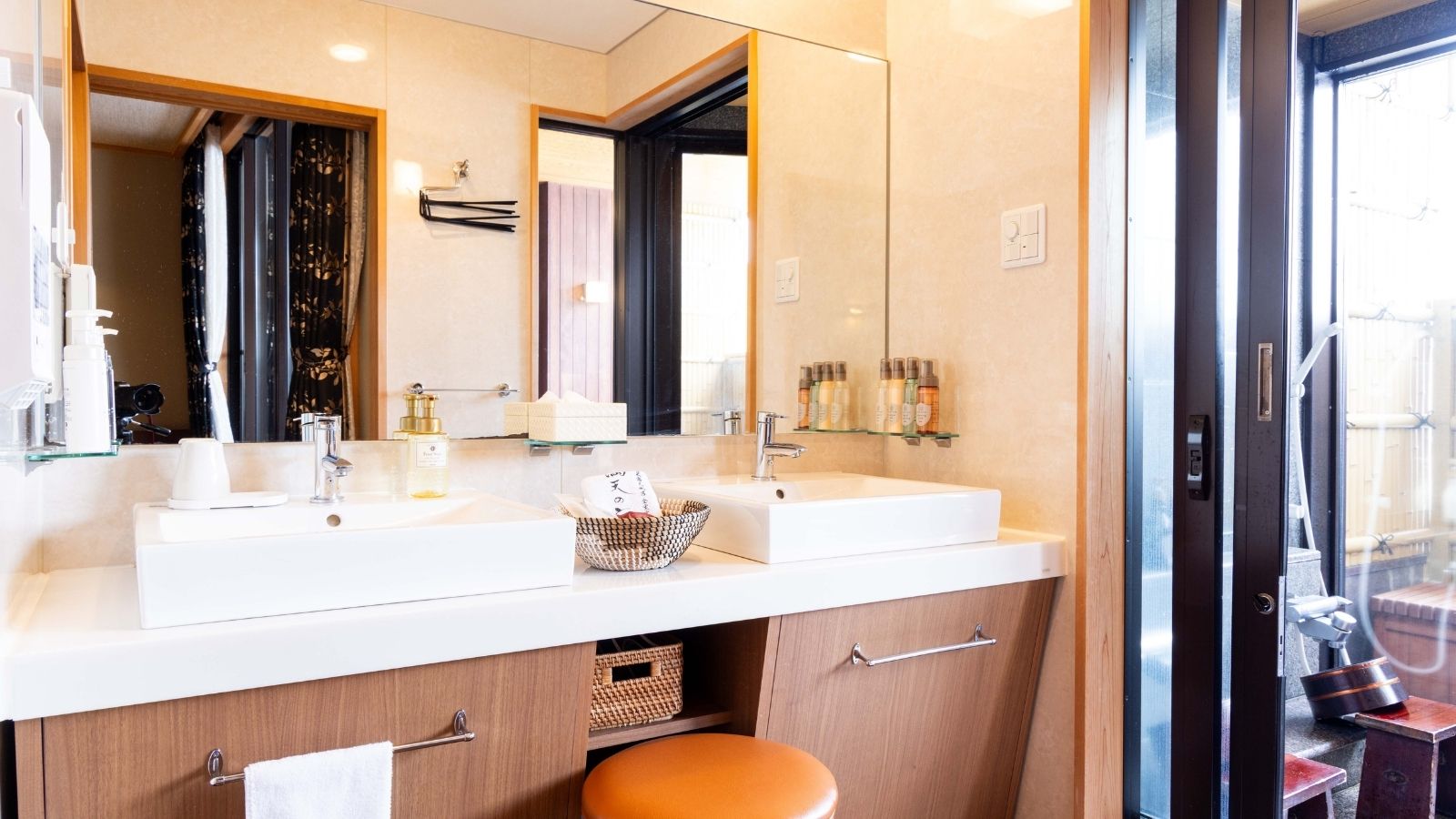 【露天風呂付　和洋室】　