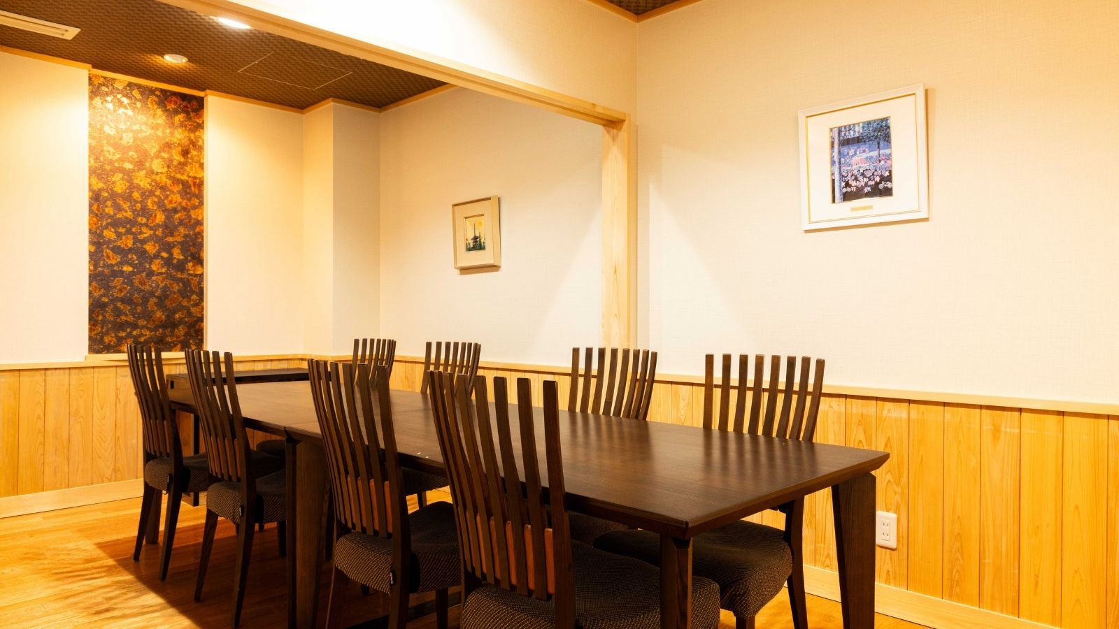 お食事処「古今」