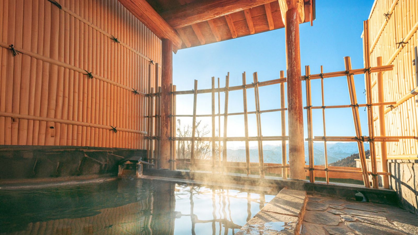 絶景貸切風呂「満天の湯」