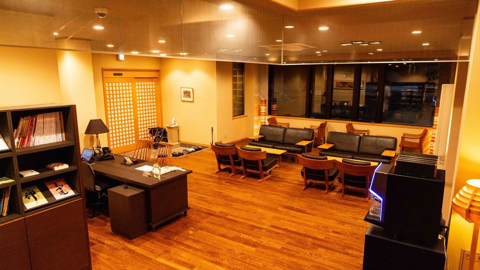 【館内｜ロビー】