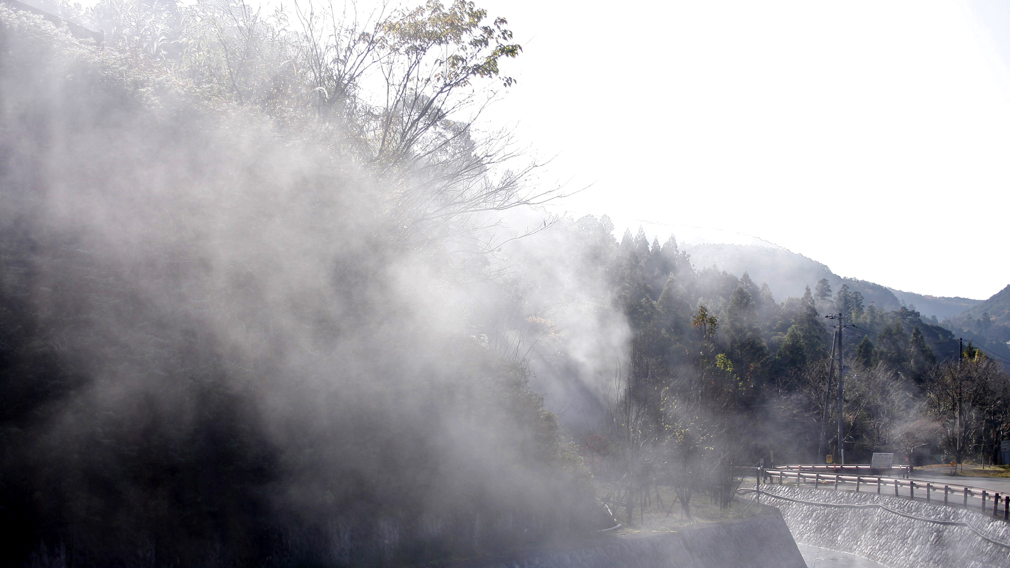 湯の峰情緒あふれる周辺