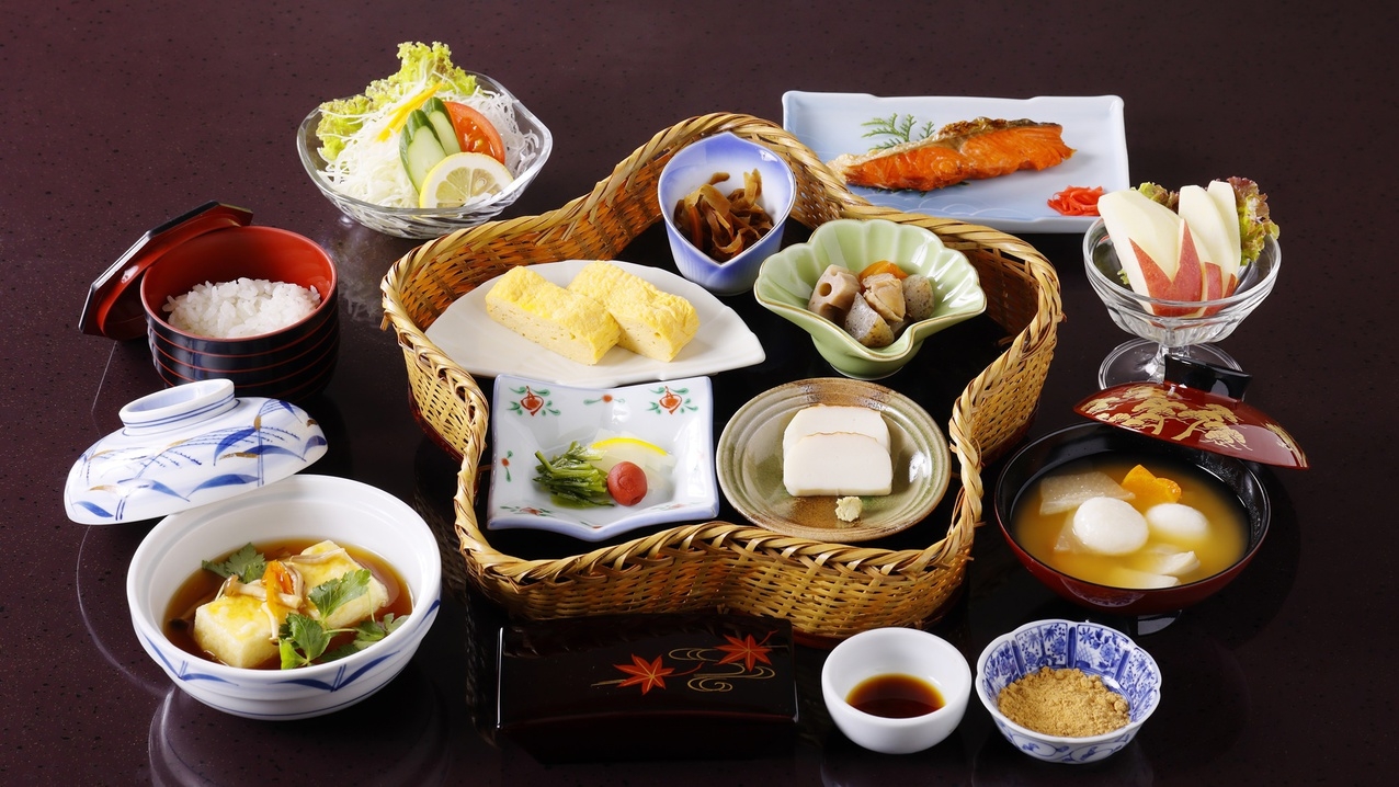 【春SALE】≪和食膳の朝食付≫レイトイン21時までOK！観光重視のあなたにオススメ♪