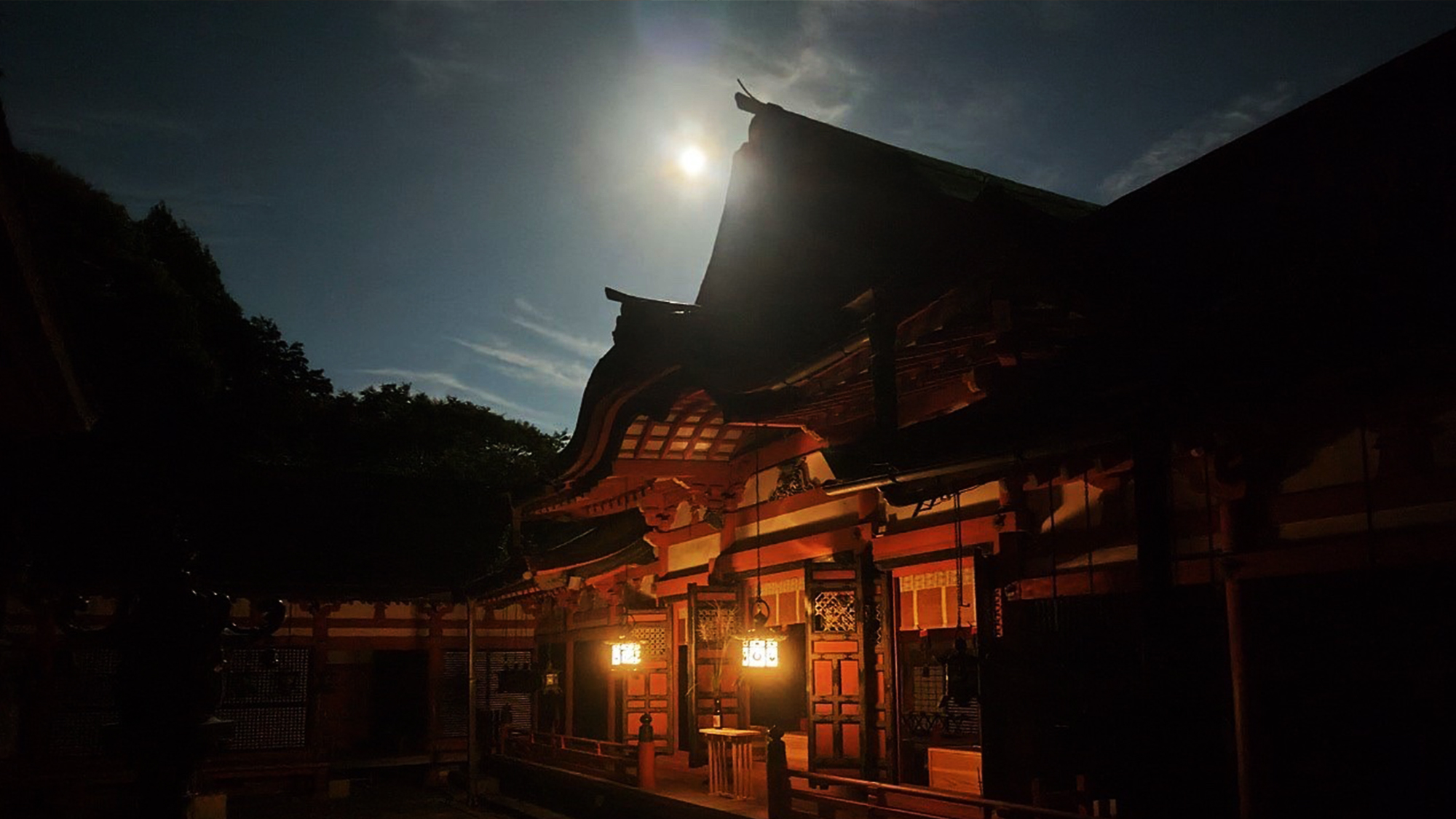 談山神社　「満月の夜の特別拝観」