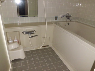 ホテル客室ツイン浴室