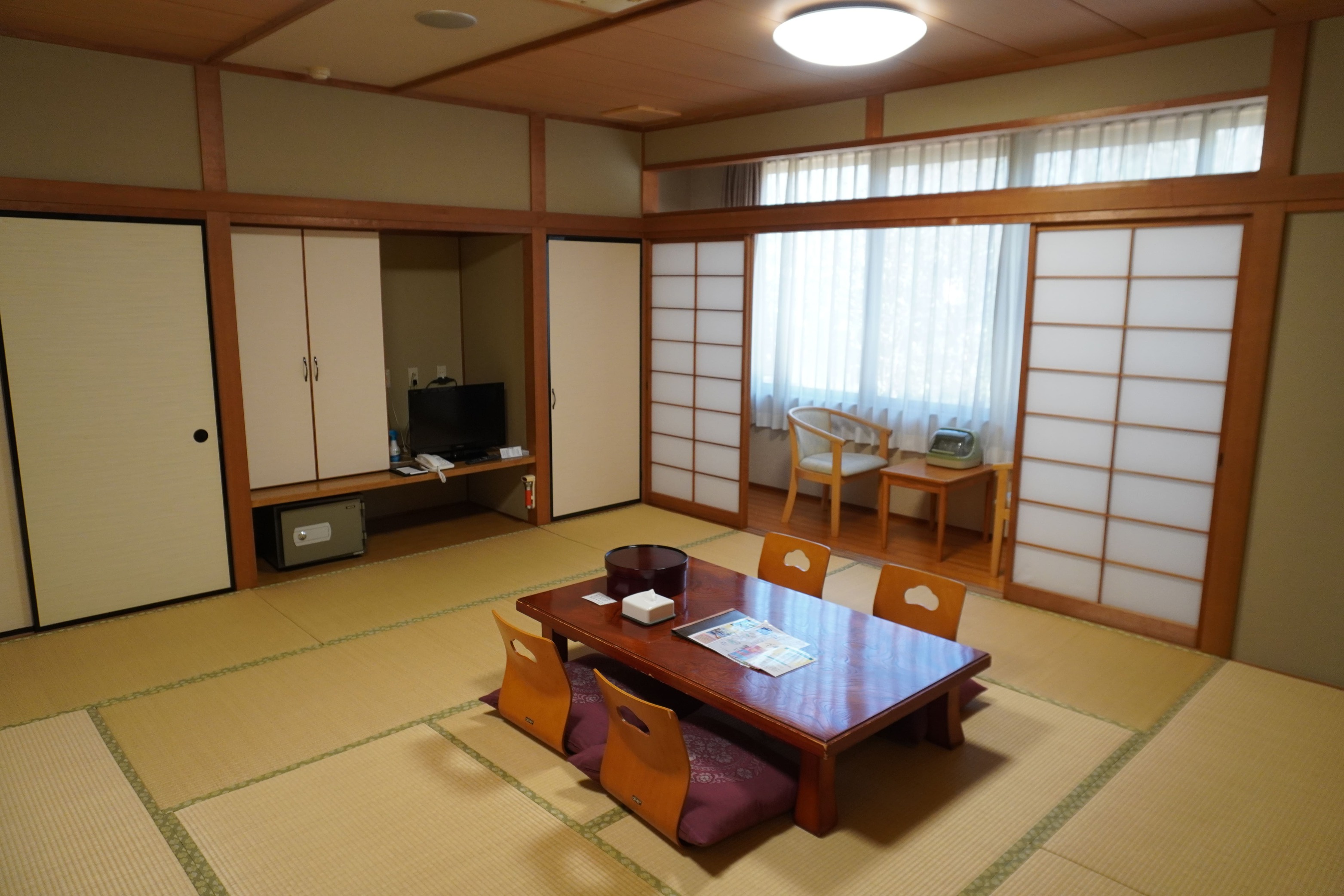 【クオカード1000円付　素泊まりプラン】天然温泉でリラックス☆9種の湯とサウナ付◆Wi-Fi無料