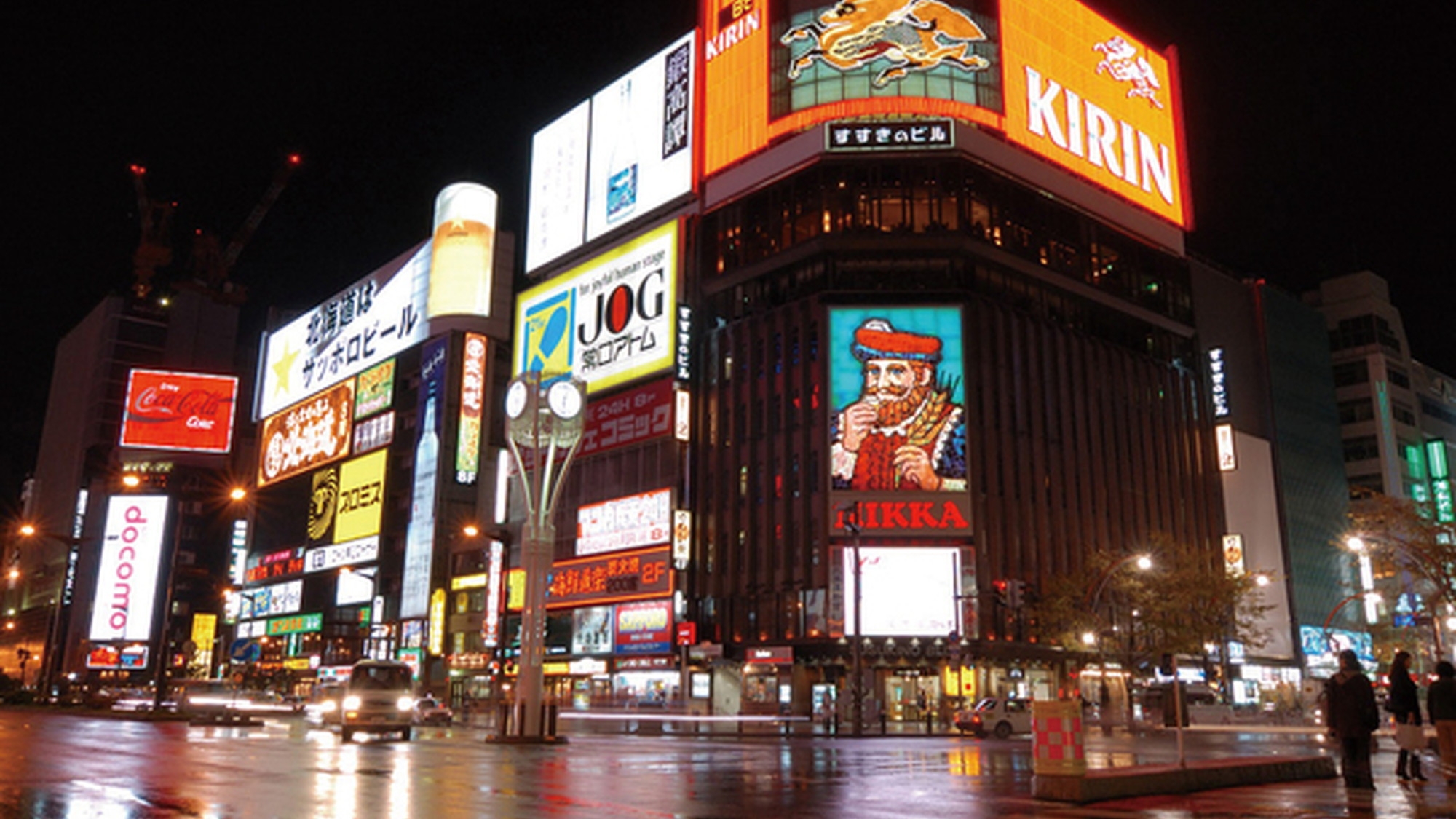 北の歓楽街「すすきの」にたたずむランドマークホテルで過ごす札幌旅♪（素泊まり）