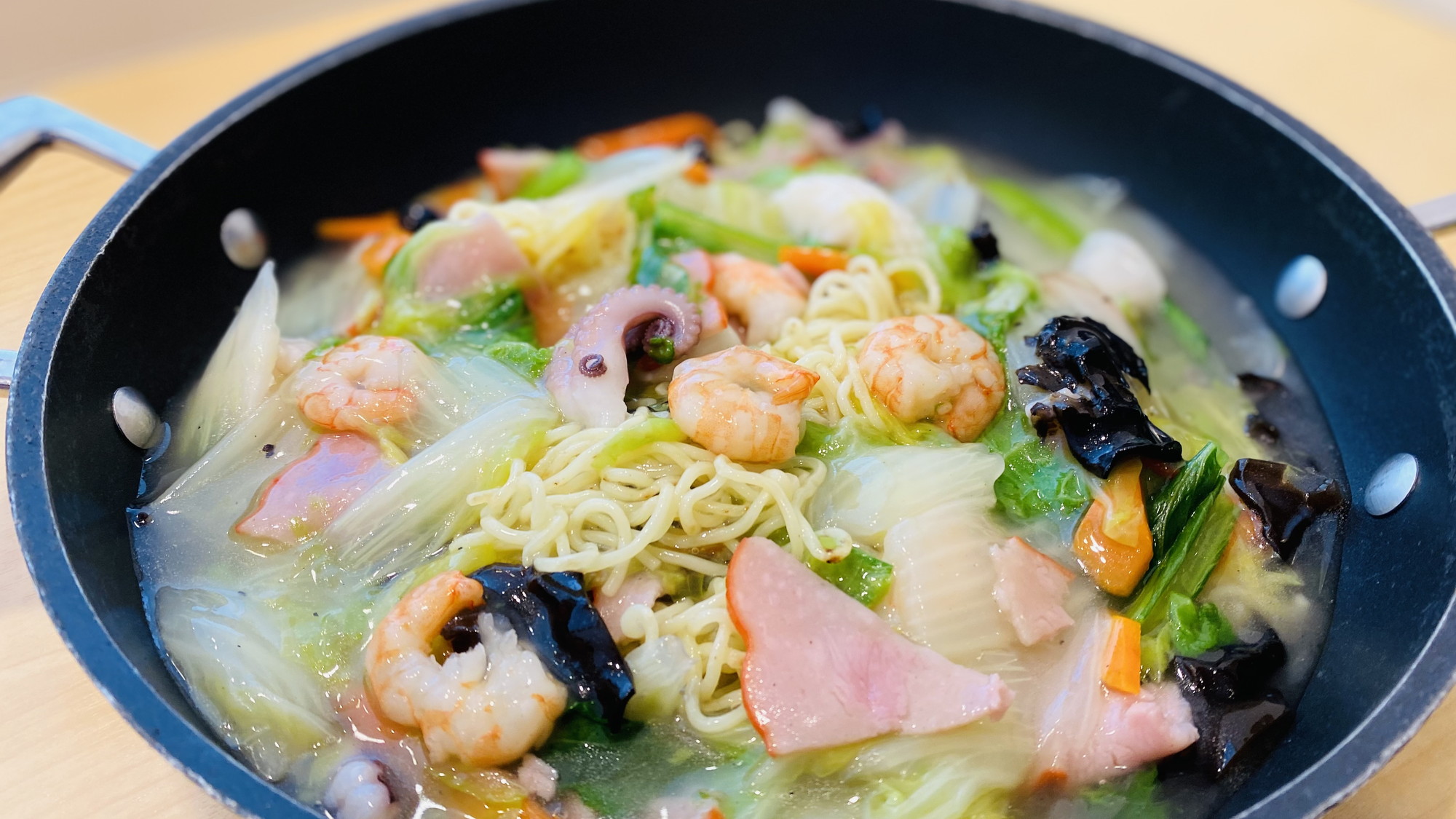 朝食イメージ（あんかけ焼きそば)