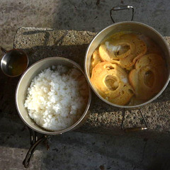 *【アクティビティ/お食事】ガイドが作る食事を食べれば、疲れた体もすぐに回復★