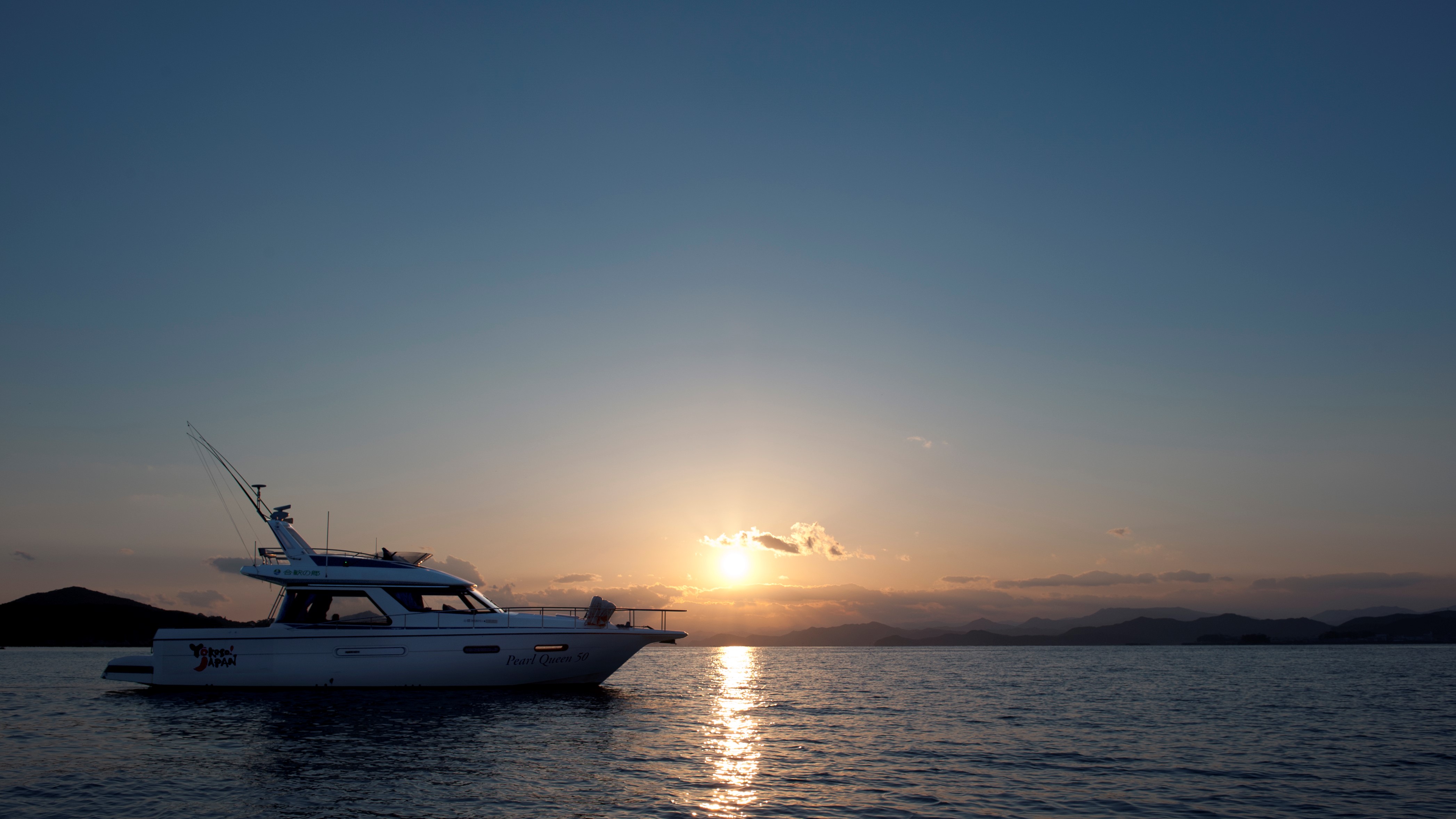 【サンセットクルージング】夕日に染まりゆく「あご湾」の景色を眺めながらクルージング