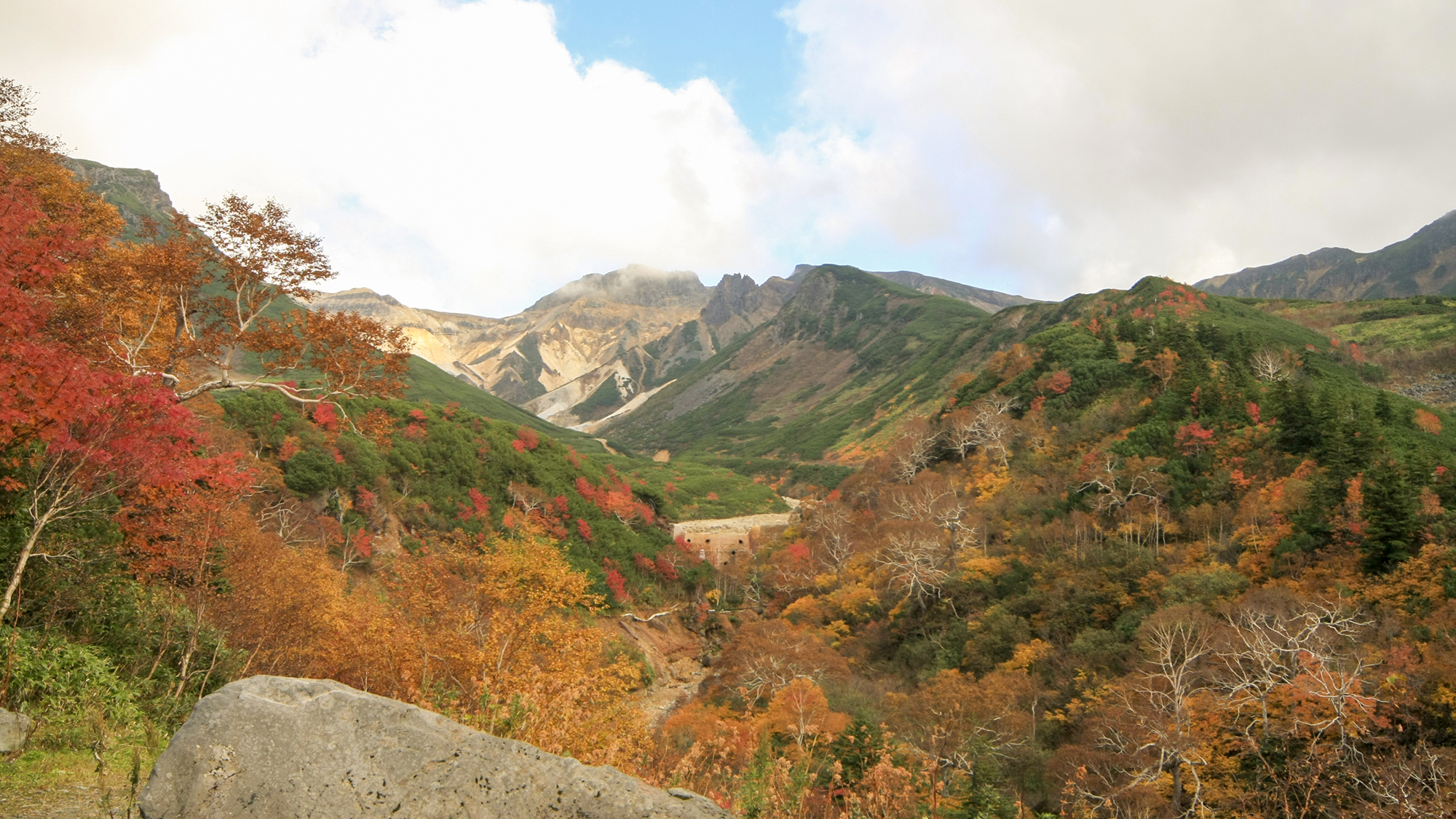 ＃十勝連峰の紅葉