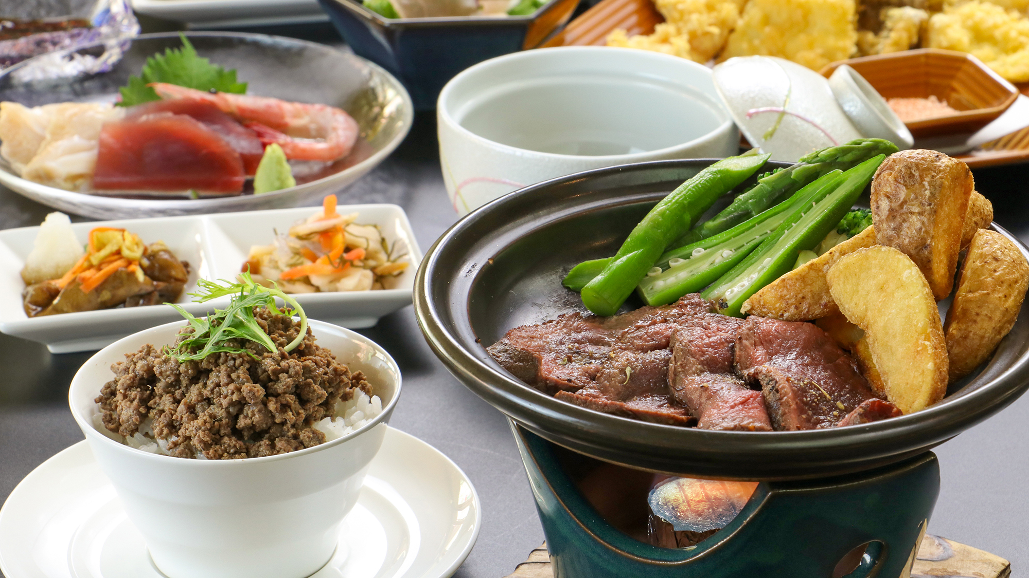 ＃【ご夕食／楓】自家栽培の野菜やエゾ鹿肉料理をご賞味ください