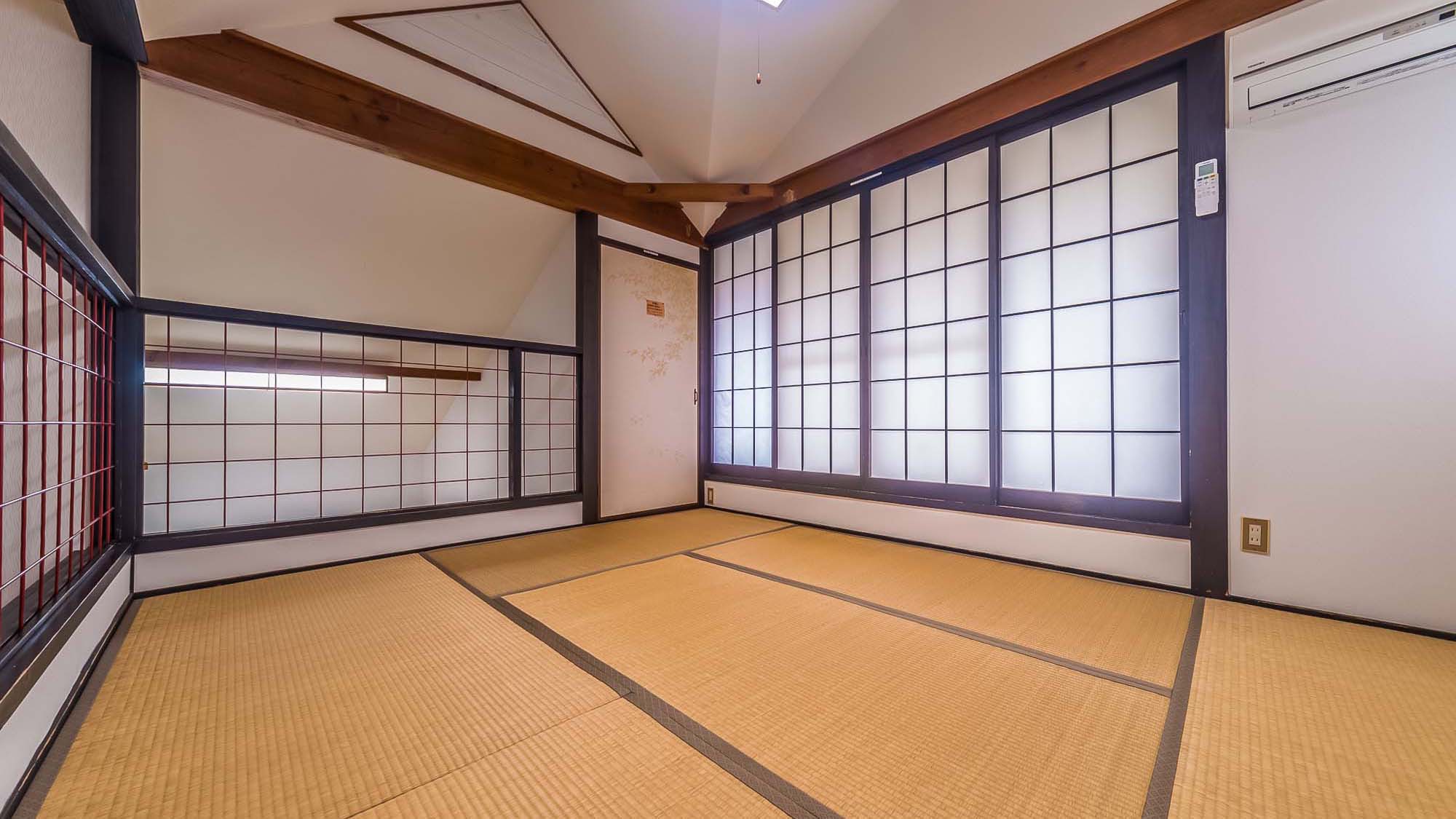 ・＜きんりん＞一戸建て2階部分の和室ロフト。6畳あります