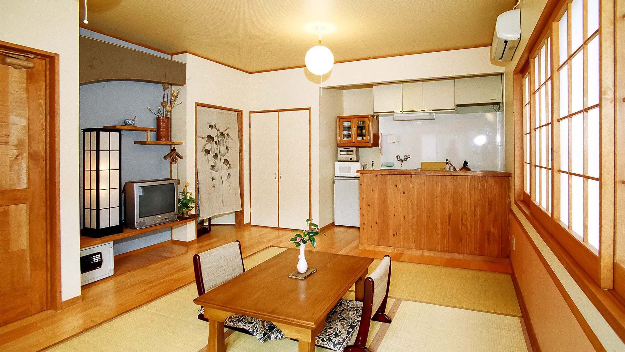 ・＜ゆふ＞キッチン横にある10畳の純和室です