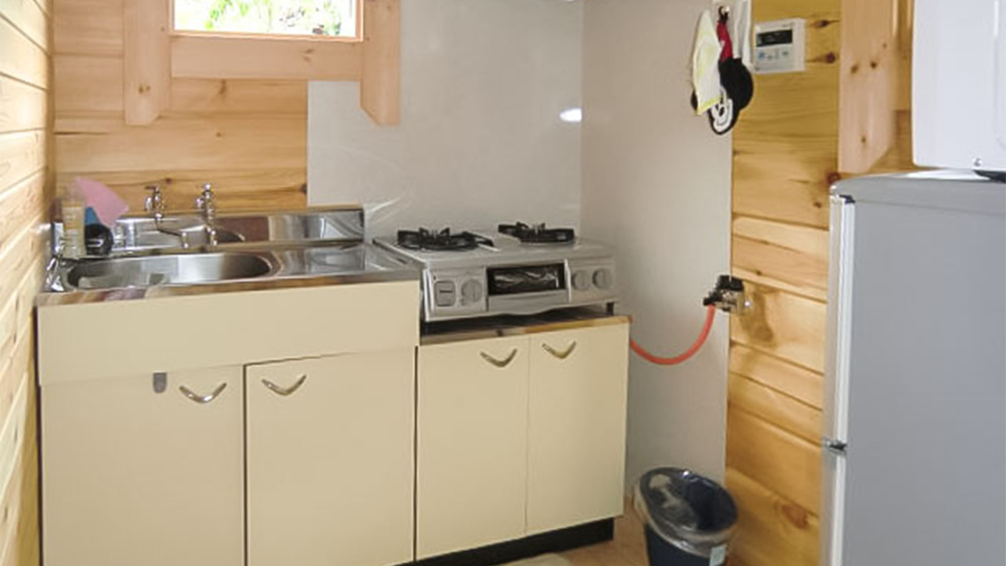 【はづき】フィンランドログハウス・ロフトタイプ ＜室内源泉かけ流し温泉付＞（1〜4名利用）