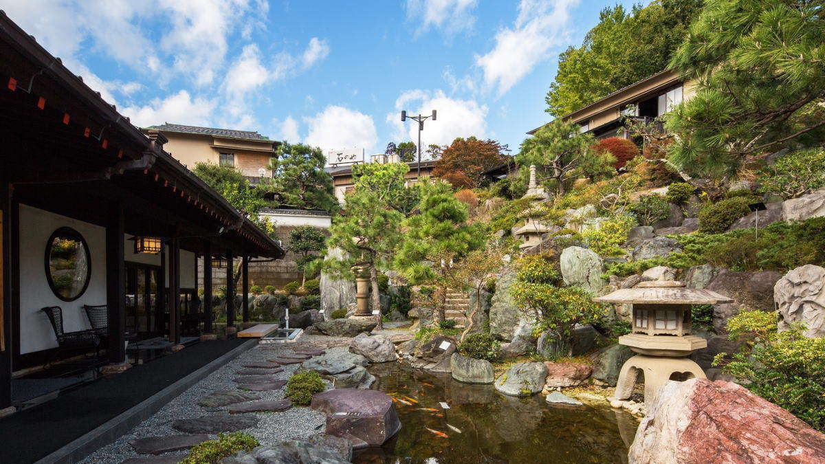 2000坪の日本庭園