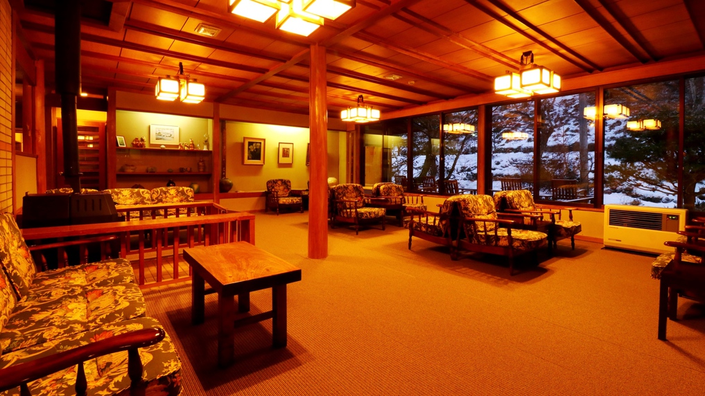 【夕食】朝はゆったり朝寝坊or朝から出発！アクティブな方《貸切露天風呂無料》【夕食付】