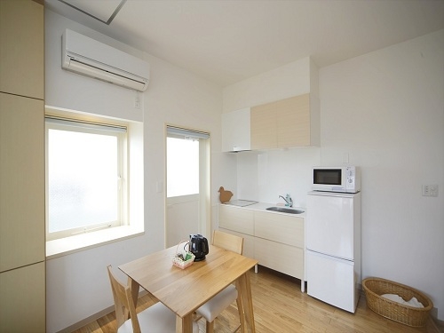   ビーチ目の前  広々お部屋にキッチン 乾燥機付洗濯機 お風呂とトイレ別