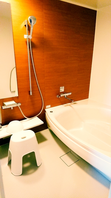   ビーチ目の前  広々お部屋にキッチン 乾燥機付洗濯機 お風呂とトイレ別