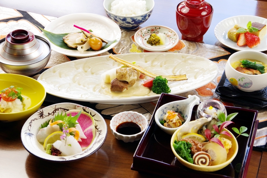 【楽天スーパーSALE】8％OFF★美味しいブランド豚「美星豚」と旬なお魚を愉しむ会席プラン