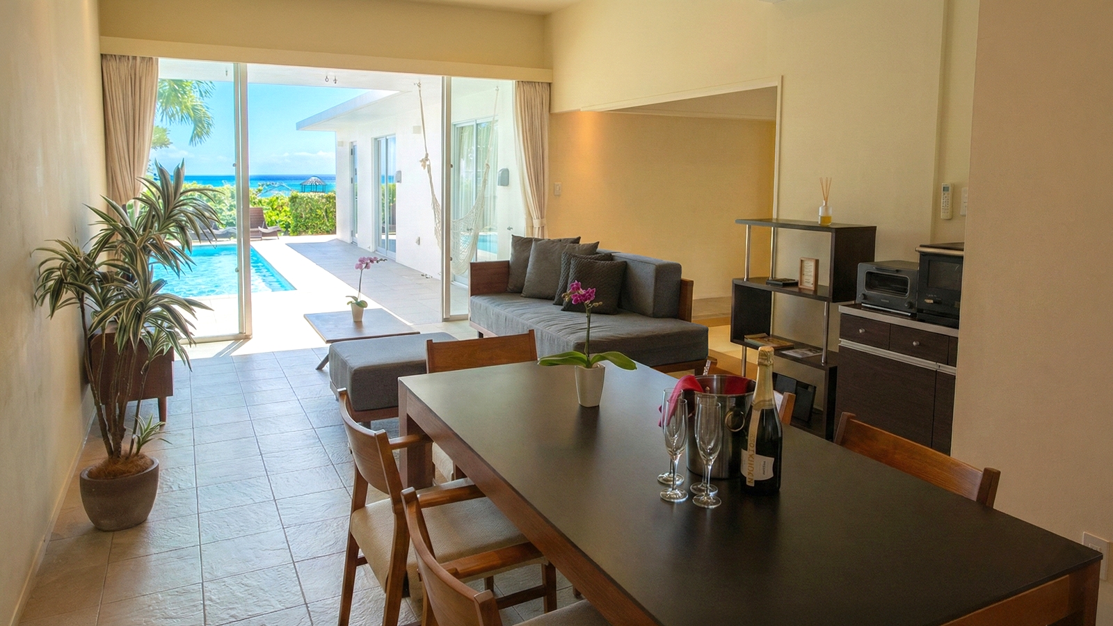 リビングダイニング（2ベッドルームタイプ）