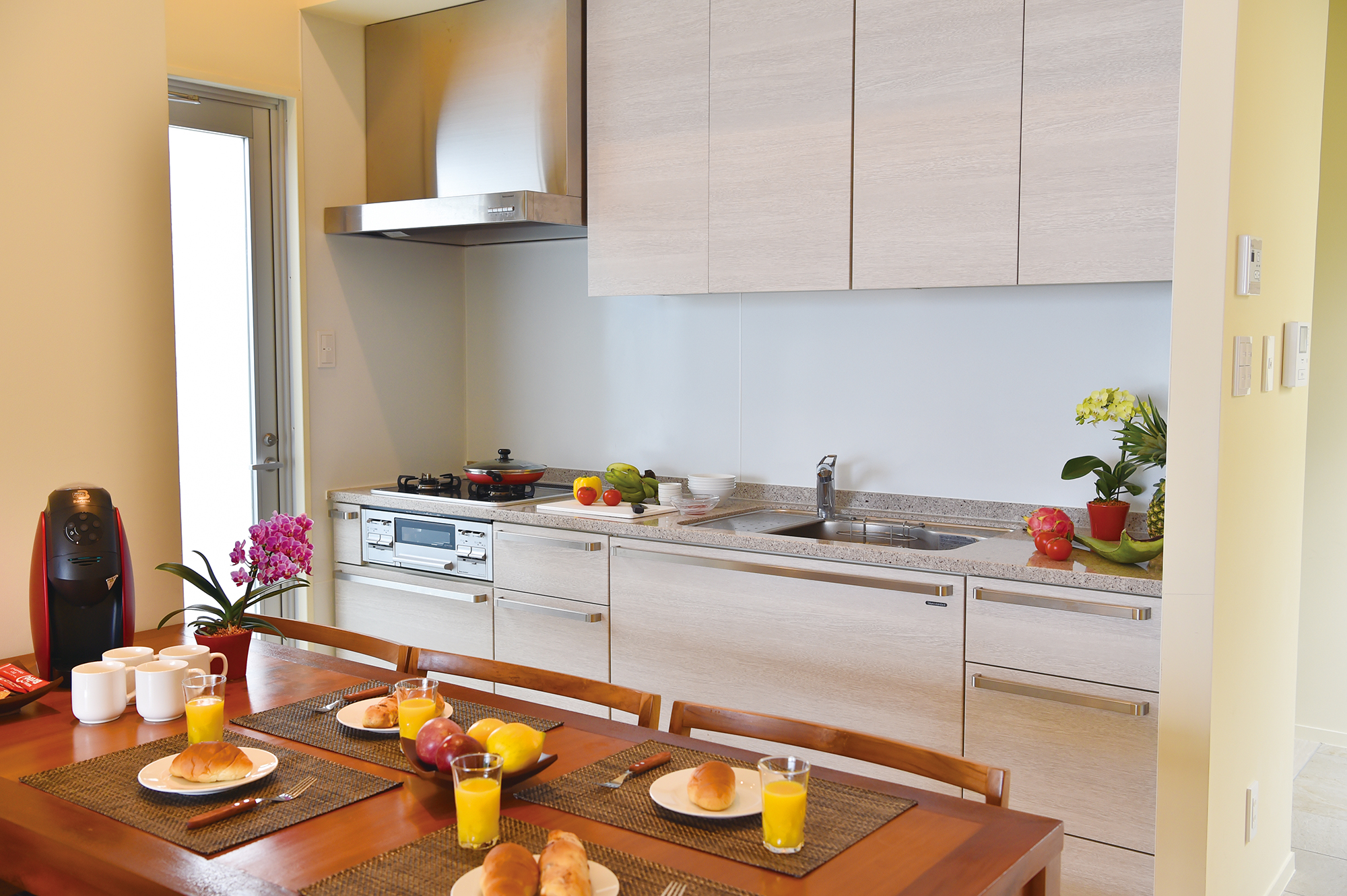 沖縄 コンドミニアム 子連れ プール付き