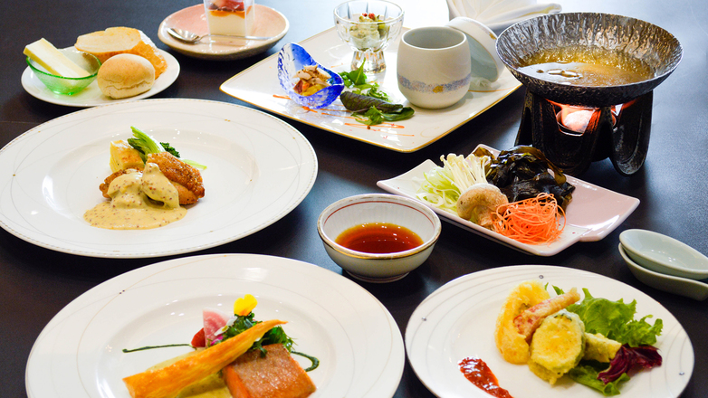 【さき楽45】早めのご予約がお得！ご夕食は三陸の旬を愉しむ季節の洋風コース＜薫＞【2食付】