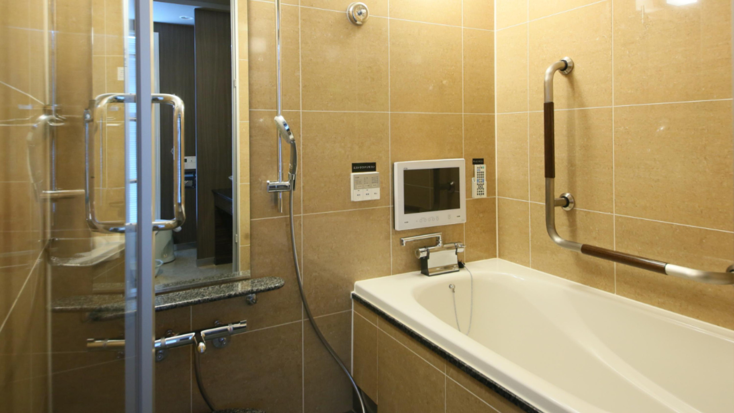 バスルーム（デラックスツイン）