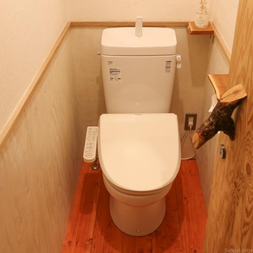 すべてのトイレが温水洗浄機能付き。