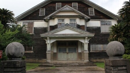 旧波佐見町立中央小学校講堂兼公会堂