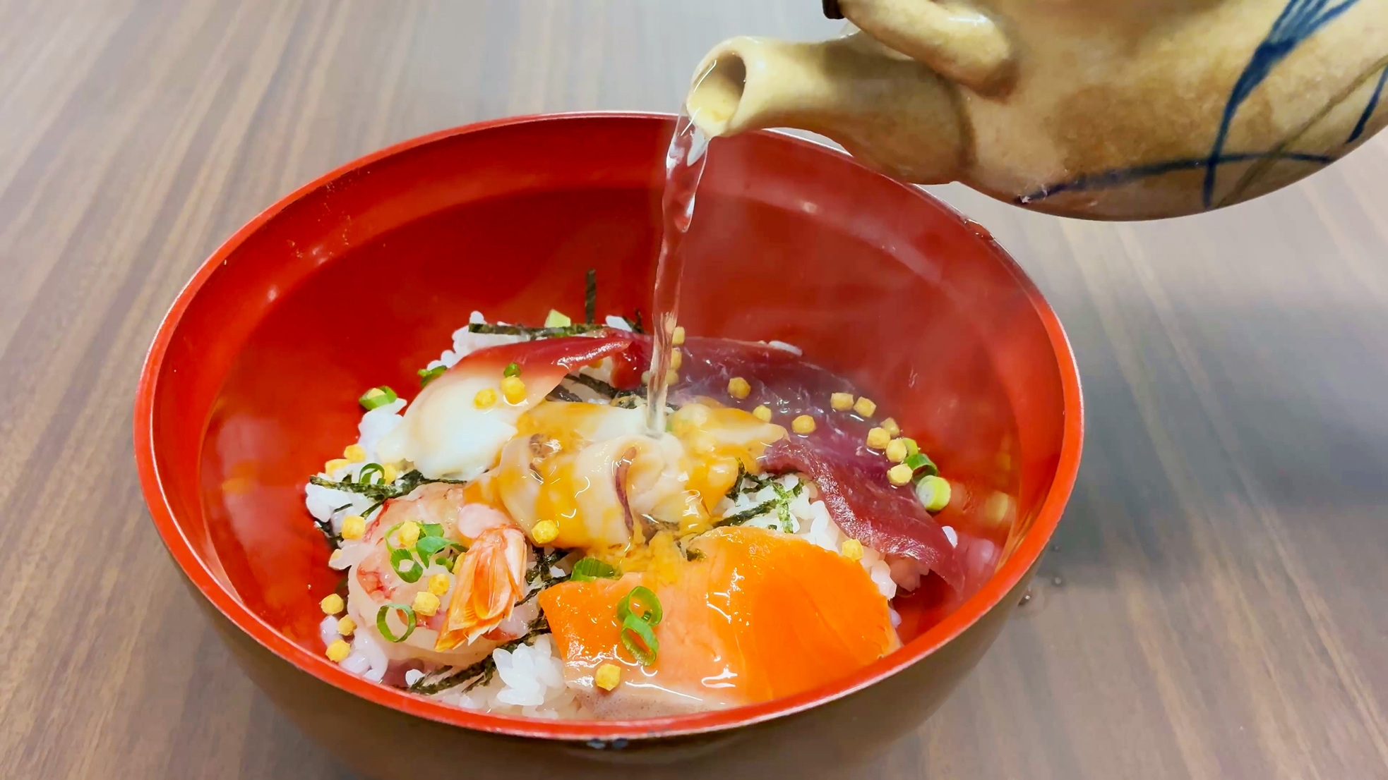 【7種盛海鮮丼・塩辛茶漬け付】1泊朝食付プラン