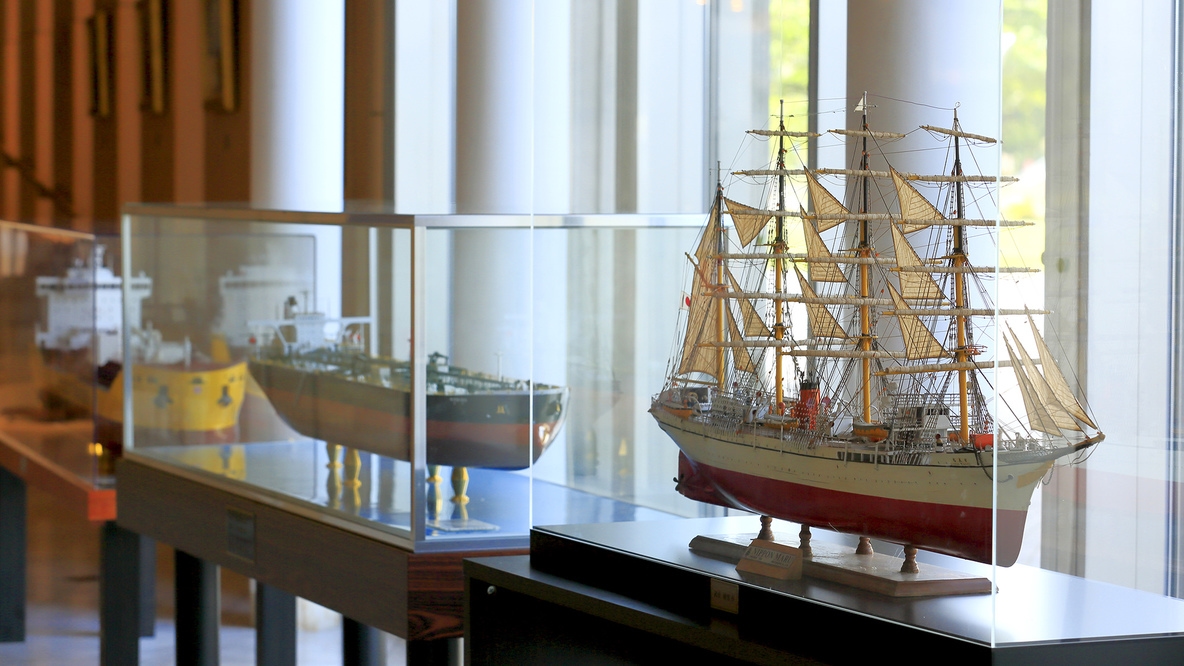 ［バーラウンジ利用：素泊まり］こだわりの「オリジナルカクテル」とともに、大人だけのくつろぎの夜を。