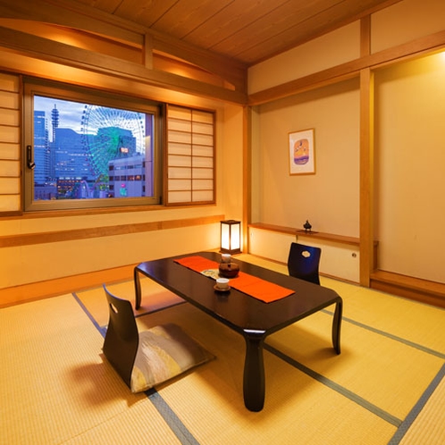 ■和室８畳■裸足でゆったりゴロゴロできるのんびり空間。横浜が誇る極上の夜景を