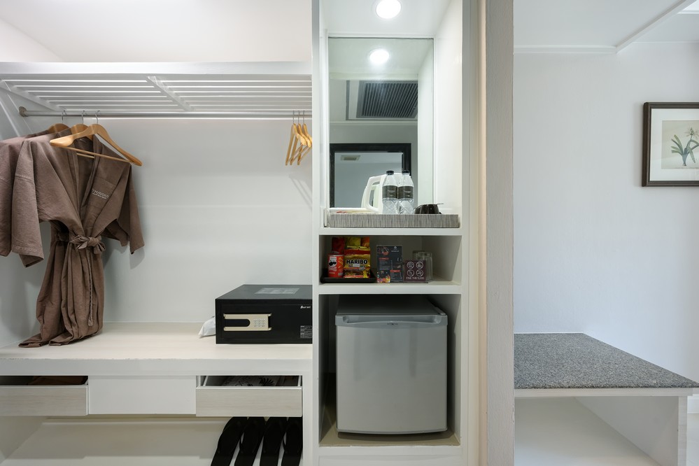 ラグーン プール アクセス デラックス テラス