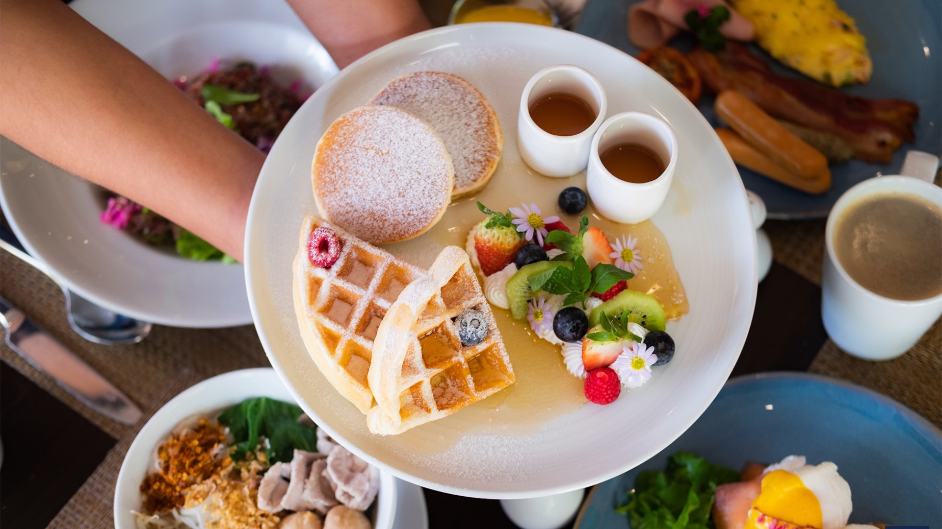 ホテルの朝食の雰囲気