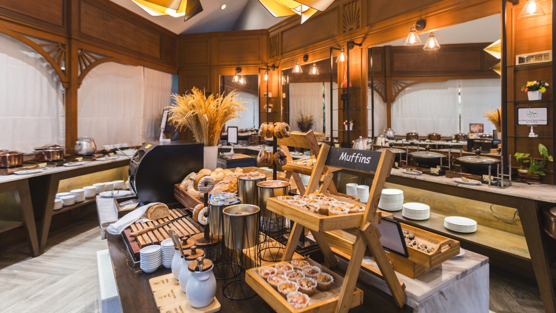 ホテルの朝食の雰囲気