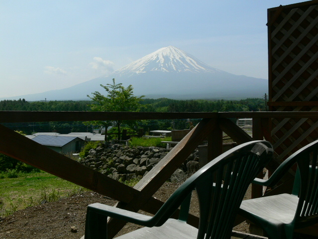 ☆富士山を見ながら愛犬とお泊り！！洋室☆素泊り【朝パンとドリンク無料提供】